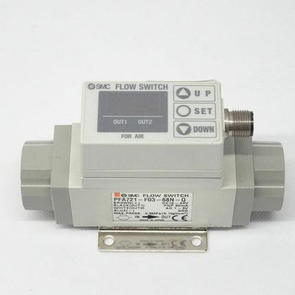 SMC PFA721-F03-68N-Q Durchflussschalter - Maranos.de