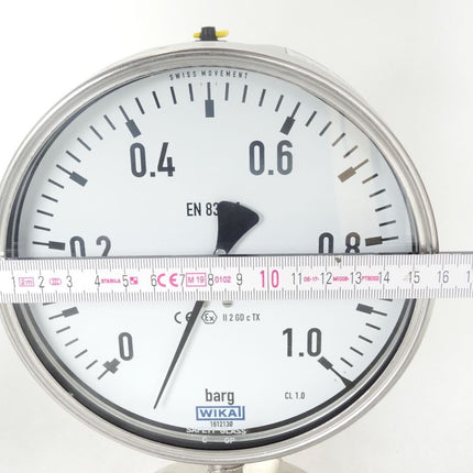 Wika Manometer nach EN 837-1 mit angebautem Druckmittler 0...+1 barg / 9226.01 990.26 / Neu - Maranos.de