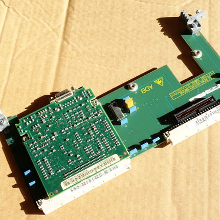 Siemens Simovert Wechselrichter 6SE7024-7TD61 mit Optionskarte 6SE7098-2XX84-0AH0 6SE7090-0XX84-0AH2 6SE7090-0XX84-0FF5 6SE7090-0XX84-0KA0 6SE7090-0XX84-0AB0 - Maranos.de