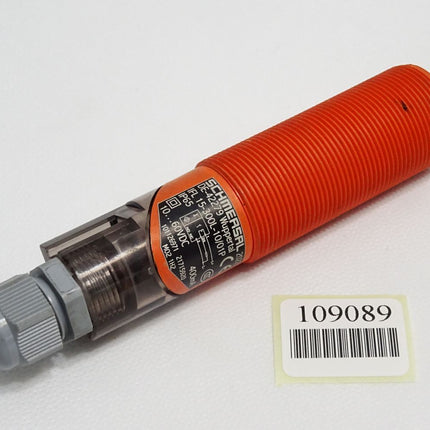 Schmersal IFL 15-300L-10/01P 101126971  Induktiver Näherungsschalter - Maranos.de