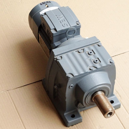 SEW Eurodrive Getriebemotor R57DR63L4/BR/TF R57 DR63L4/BR/TF 0.25kW 1300/7.6rpm 1600/9.3 i172.17 Unbenutzt - Maranos.de