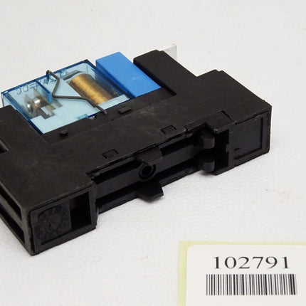 Finder Sockel 95.85.10 + Relais 40.61 + 99.80.9.024.90 - Maranos.de