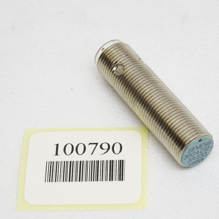 Siemens 3RG4012-3AG33 Induktiver Sensor - Maranos.de