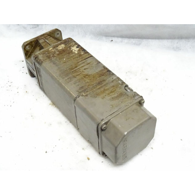 Siemens 1HU3056-0AC01-Z Permanent Magnet Motor 1,03kW / 2000Rpm / 1 HU3056-0AC01-Z - Maranos.de