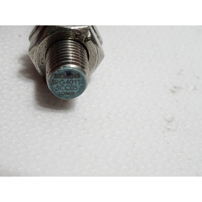 Siemens 3RG4011-3CC05 Induktiver Sensor - Maranos.de