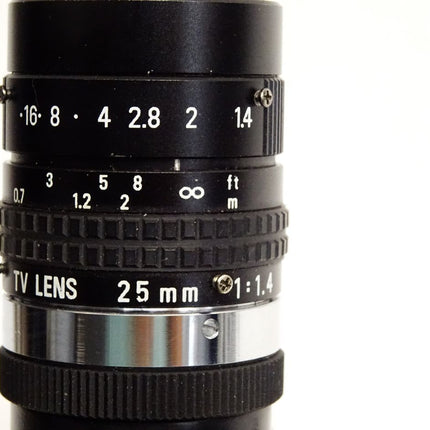 Teli CCD Camera CS8320C BV6400A7 + B+W 27E0918x + Cosmicar/pentax  TV Lens 25mm 1:1.4 - Maranos.de