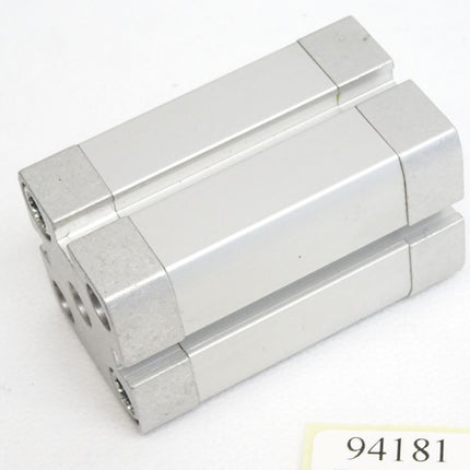 Festo Kompaktzylinder ADN-25-30-I-P-A 536264 / Neu - Maranos.de