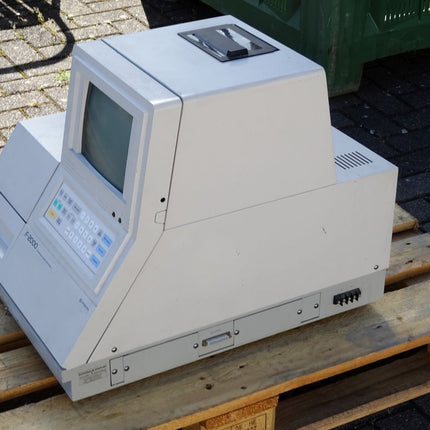 Hitachi F-2000 Fluorescence Spectrophotometer - Maranos.de