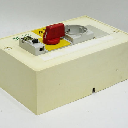 Schaltkasten 220V Notschalter Schuko Steckdose Verteilerschrank AEG Elfa 22-L16A - Maranos.de