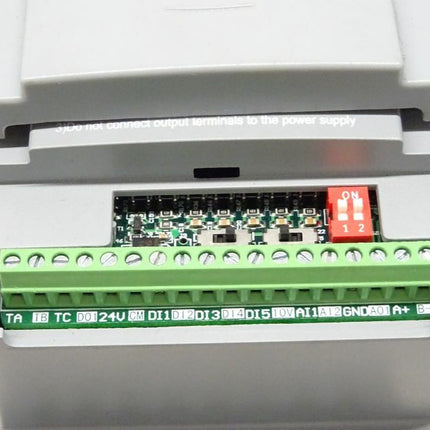 Parker 10G-31-0045-BF Frequenzumrichter 0,75kW SSD 3-Phase 230V Neu-OVP - Maranos.de