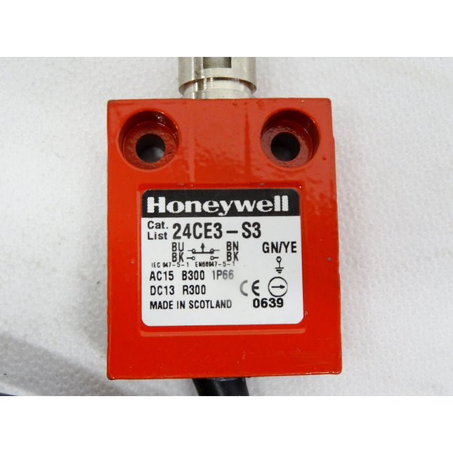 Honeywell 24CE3-S3 Safety Switch / Neu - Maranos.de