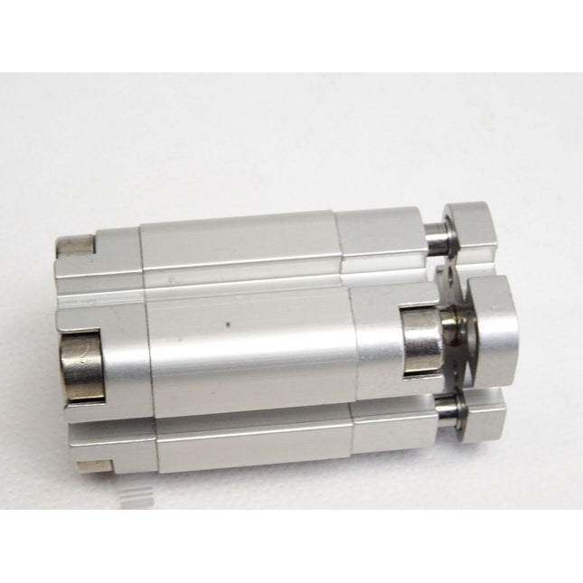 Festo Kompaktzylinder ADVUL-12-15-P-A 156846 / Neu - Maranos.de