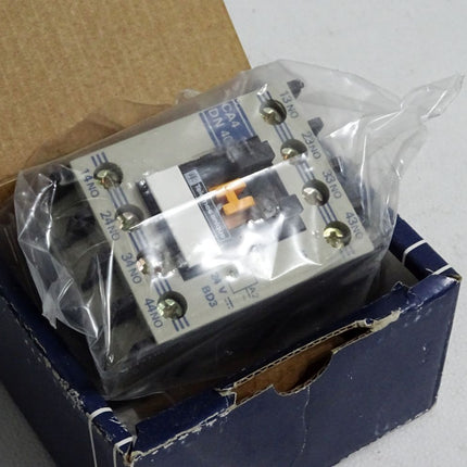 Telemecanique Hilfsschütz CA4DN40BD3 / Neu OVP - Maranos.de