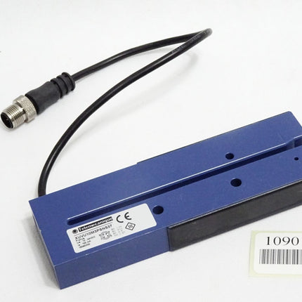 Telemecanique Photoelectric sensor XUVU10M3PSNS37 / 15090330 / Unbenutzt - Maranos.de