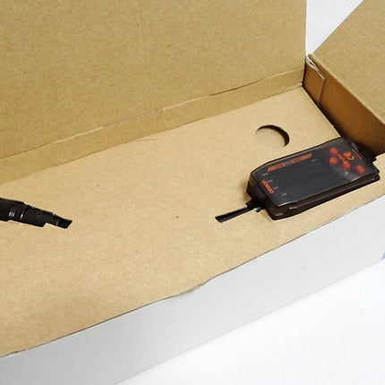 Omron ZX-LDA41 Smart Sensor / Neu OVP - Maranos.de