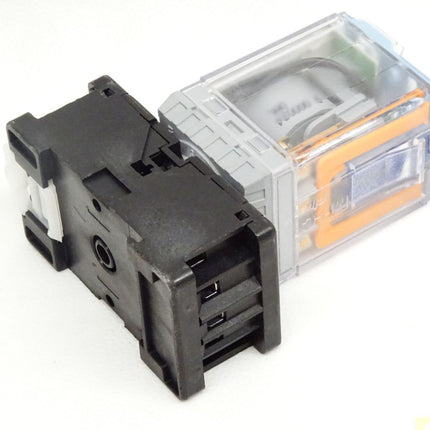 Releco MR-C C3-A30DX + Finder 90.83.30 - Maranos.de