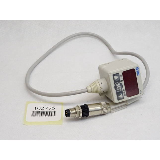 SMC ZSE50F-02-22L-M Pressure Switch - Maranos.de