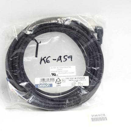 Omron XS2F-M12PUR5A5M Sensorstecker / Neu OVP - Maranos.de