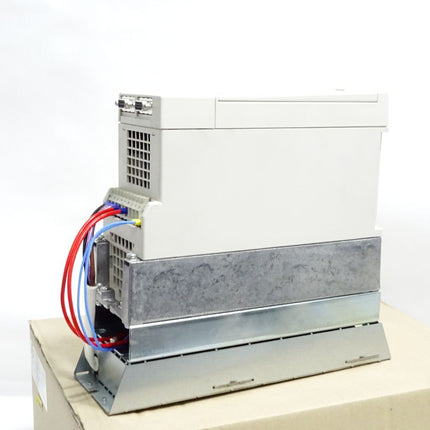 KEB F5 Combivert Drive controller 13F5MDD-Y0P1 13.F5.MDD-Y0P1 5.5kW / Neuwertig OVP - Maranos.de