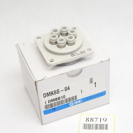 SMC DMK6S-04 / Neu OVP - Maranos.de