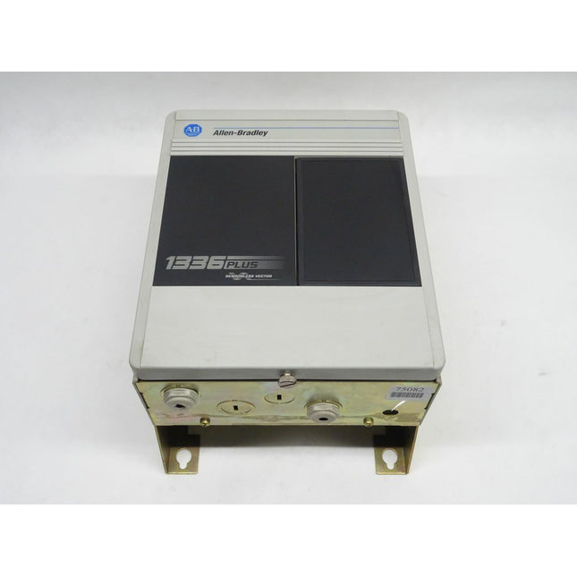 Allen Bradley 1336 Plus Frequenzumrichter CAT 1336S-BRF20-AE-DE4 - Maranos.de
