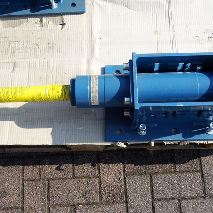 Römer Herkules II 40x350 FF-S Hydraulikpuffer / Neu mit Lagerspuren - Maranos.de