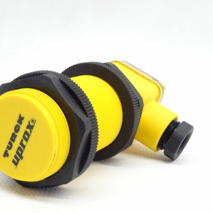 TURCK Uprox® Bi10U-P30SK-AP6X Induktiver Sensor 10...30 VDC 200 mA SN: 10mm - Maranos.de