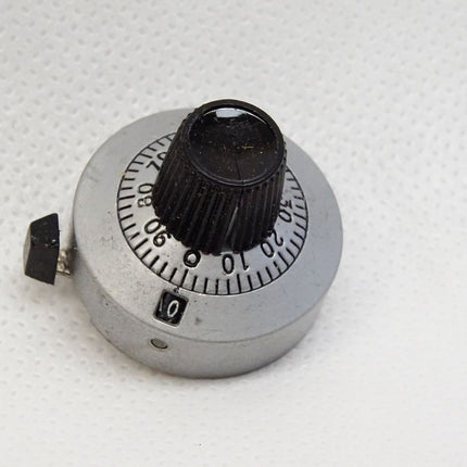 Vishay mod11 / Inhalt : 3 Regler / Neu OVP - Maranos.de