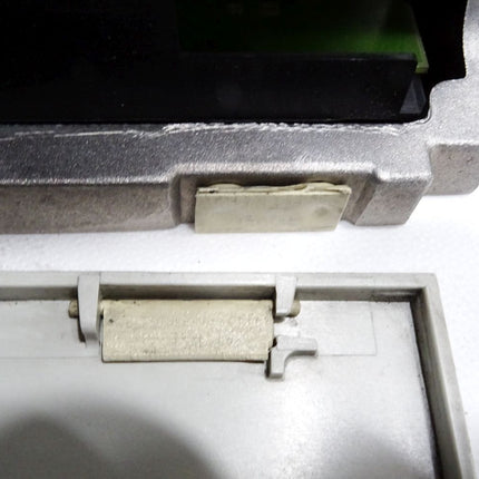 Siemens Simovert Wechselrichter 6SE7021-8TB61-Z D99+K11 6SE7090-0XX84-0AB0 6SE7098-2XX84-0AH0 6SE7090-0XX84-0AH2 - Maranos.de