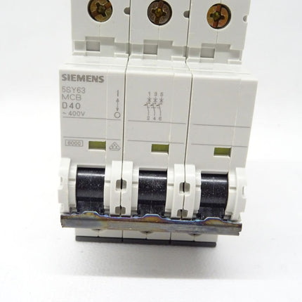 Siemens 5SY6 340-8 / 5SY6340-8 MCB D 40 400V Leitungsschutzschalter NEU-OVP - Maranos.de