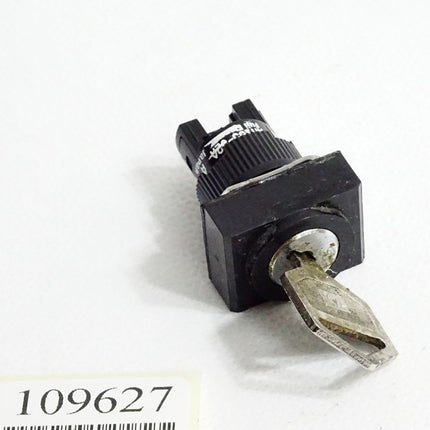 Fuji Electric AH165-J2A Schlüsselschalter - Maranos.de