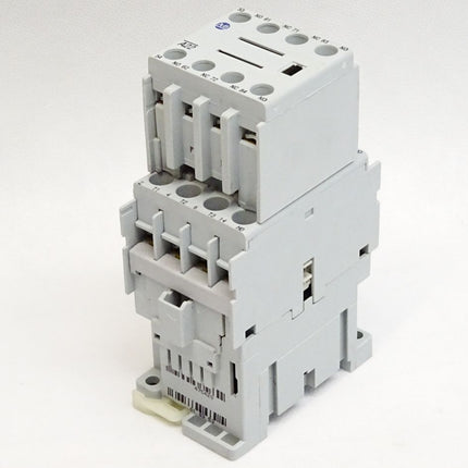 Allen-Bradley Schütz 100-C12*10 + 100-F - Maranos.de