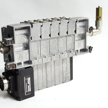 Norgren V22B517R-Q0700 mit Ventilsockel / Neuwertig