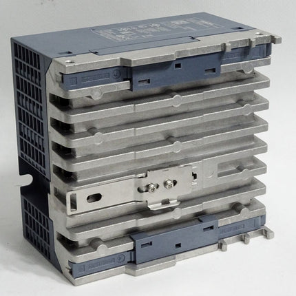 Siemens Scalance XM408-8C Ethernet Switch 6GK5408-8GS00-2AM2