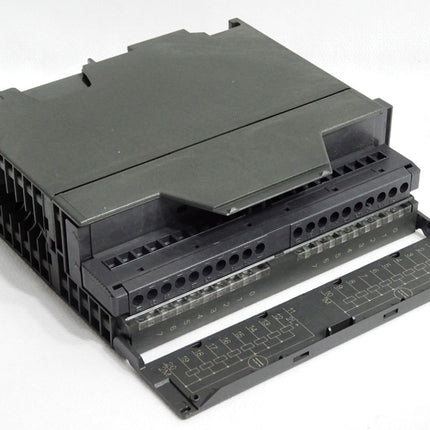 Siemens S7-300 SM322 6ES7322-1BH01-0AA0 6ES7 322-1BH01-0AA0 - Maranos.de