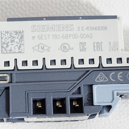 Siemens ET200SP Base Unit 6ES7193-6BP00-0DA0 6ES7 193-6BP00-0DA0 (rot) Neuwertig - Maranos.de
