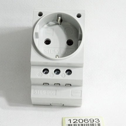 Siemens Schuko-Steckdose 5TE6800 / Neuwertig