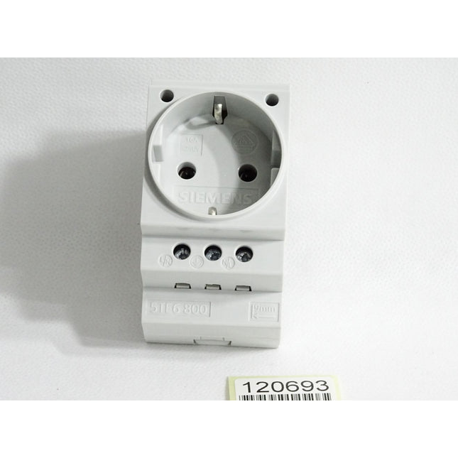Siemens Schuko-Steckdose 5TE6800 / Neuwertig - Maranos.de