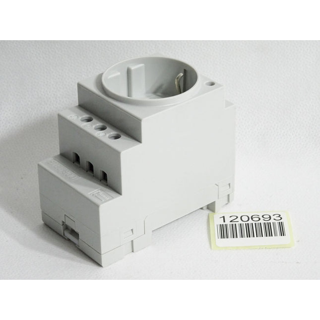 Siemens Schuko-Steckdose 5TE6800 / Neuwertig - Maranos.de