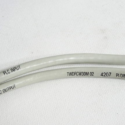 Schneider Electric TWDFCW30M Cable for modular base controller Twido 3m - Maranos.de