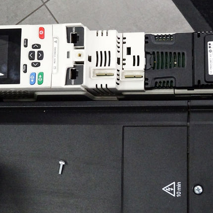 Emerson Control techniques Unidrive M600 M000-094 02000 DUO 90/110kW - Maranos.de