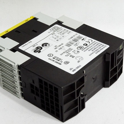 Siemens Sicherheitsschaltgerät 3TK2825-1BB40 / Unbenutzt