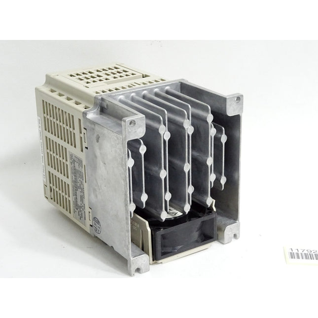 Omron Yaskawa Inverter VS mini J7 2.2kW CIMR-J7AZ42P2 / Neuwertig