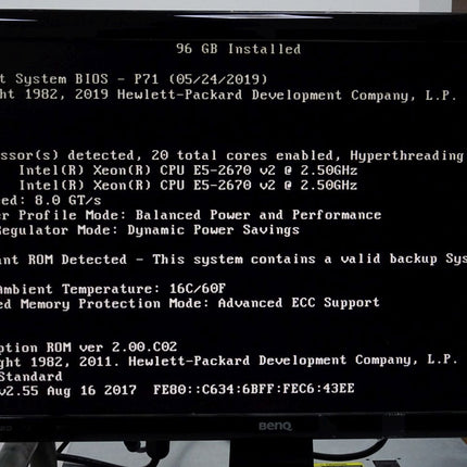 HP 293765-001 Rack Server  - ohne Festplatte