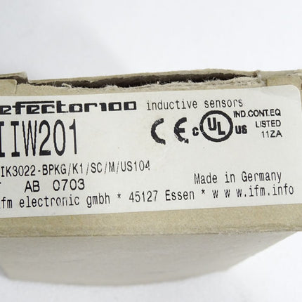 Ifm electronic IIW201 Induktiver Sensor IIK3022-BPKG/K1/SC/US-104 / Neu OVP - Maranos.de