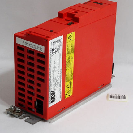 SEW Eurodrive Umrichter Movitrac B MC07B0005-5A3-4-S0 0.55kW - Maranos.de