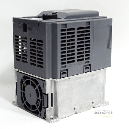 Mitsubishi Inverter D-700 FR-D720S-070SC-EC 1.5kW / Neuwertig