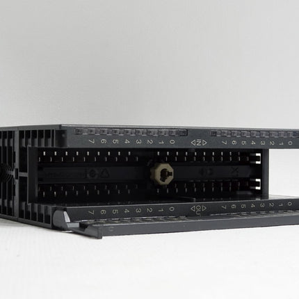 Siemens S7-300 SM323 6ES7323-1BL00-0AA0 6ES7 323-1BL00-0AA0 FS:9 / Unbenutzt - Maranos.de