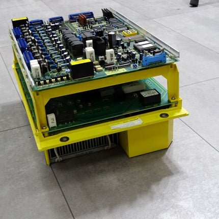 Fanuc Spindle Servo Unit A06B-6059-H206 H511 A20B-1003-0010 -0020 / Neuwertig - Maranos.de