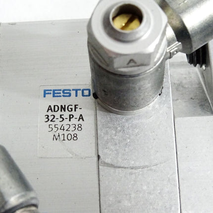 Festo Kompaktzylinder ADNGF-32-5-P-A 554238 + ADNGF-32-50-PPS-A 574028